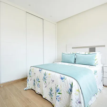 Galihost - Luxury Dreams In Playa Paxarinas Villa Sanxenxo Exterior photo