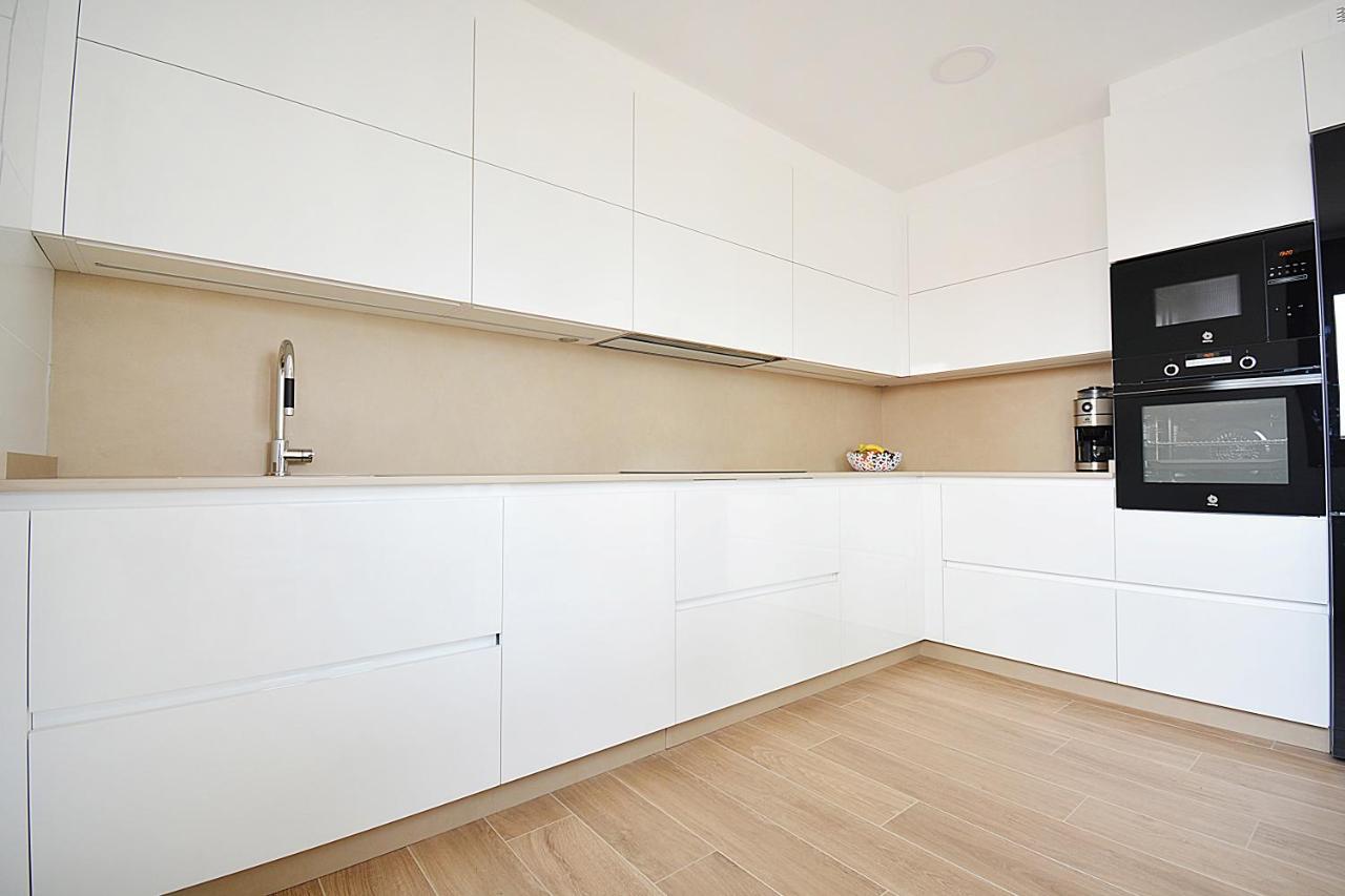 Galihost - Luxury Dreams In Playa Paxarinas Holiday home