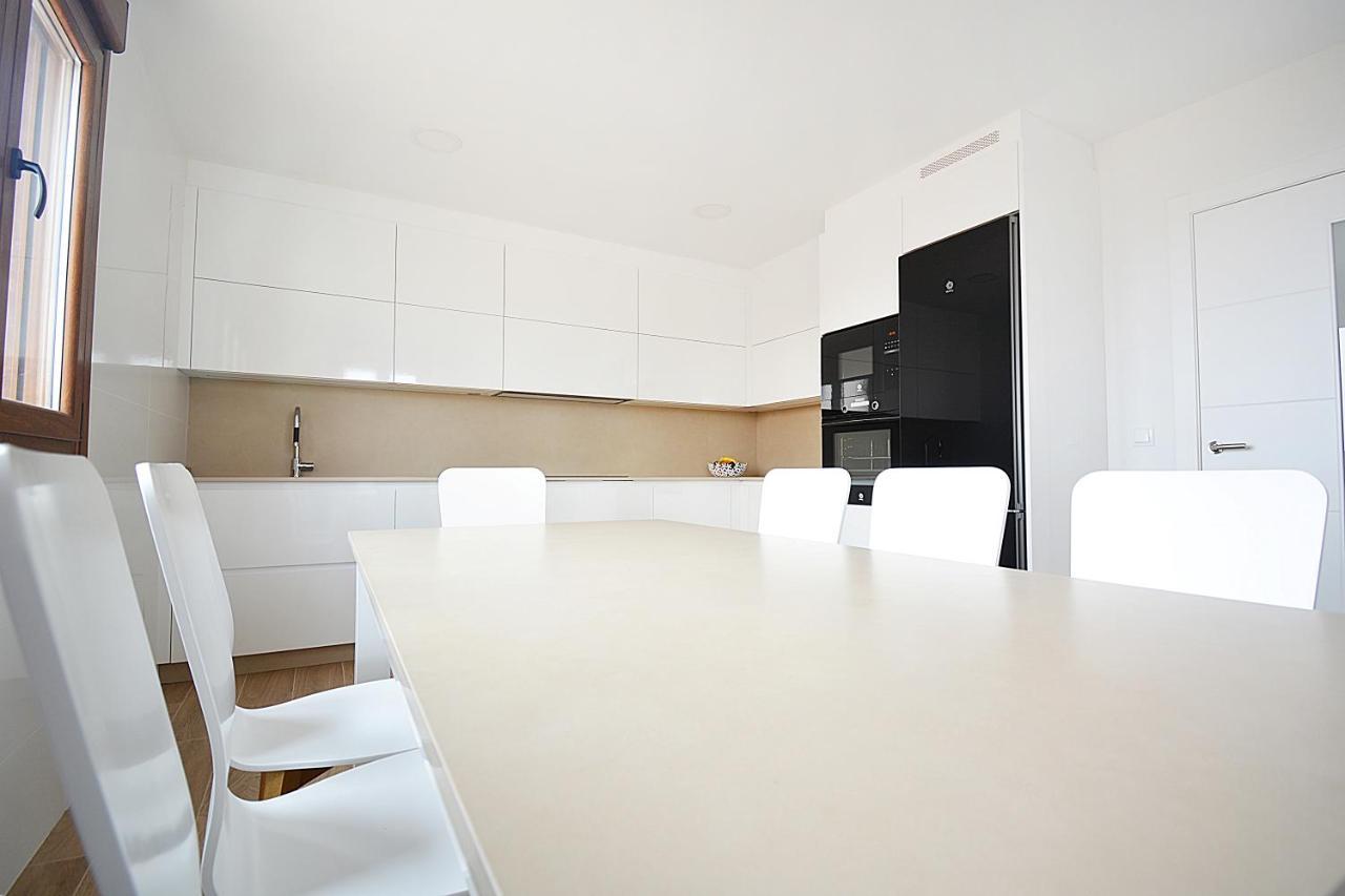 Galihost - Luxury Dreams In Playa Paxarinas Holiday home